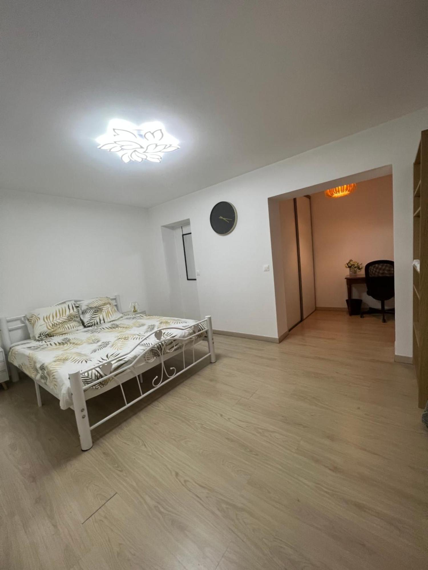 Appartement Lumineux A 2 Pas D'Enghien Montmorency Exterior photo