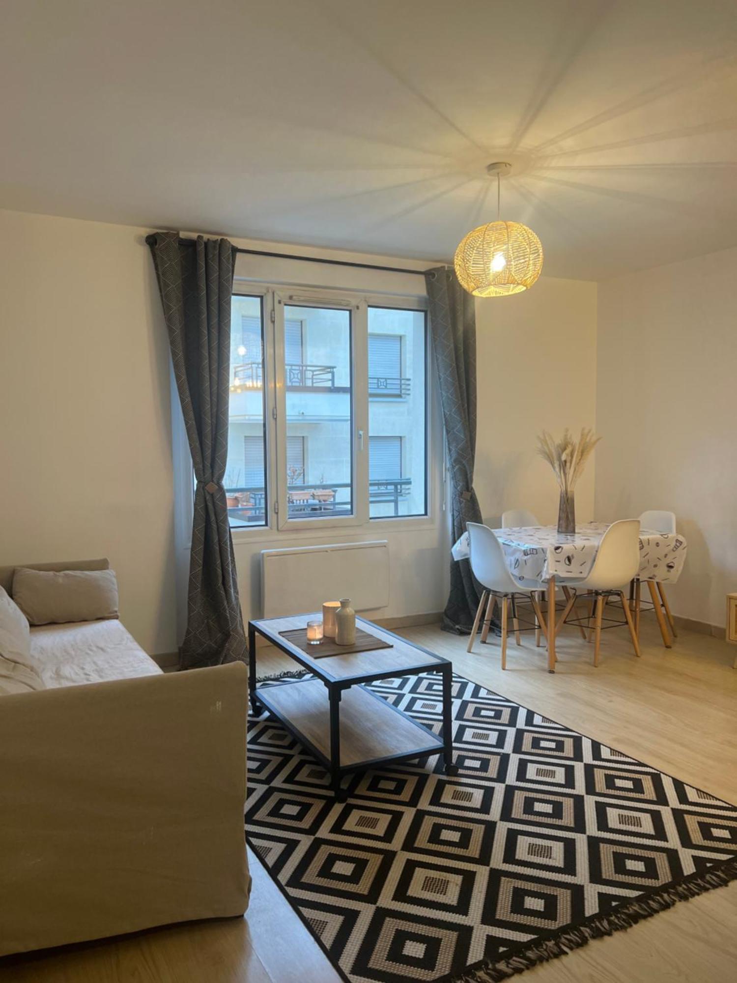 Appartement Lumineux A 2 Pas D'Enghien Montmorency Exterior photo